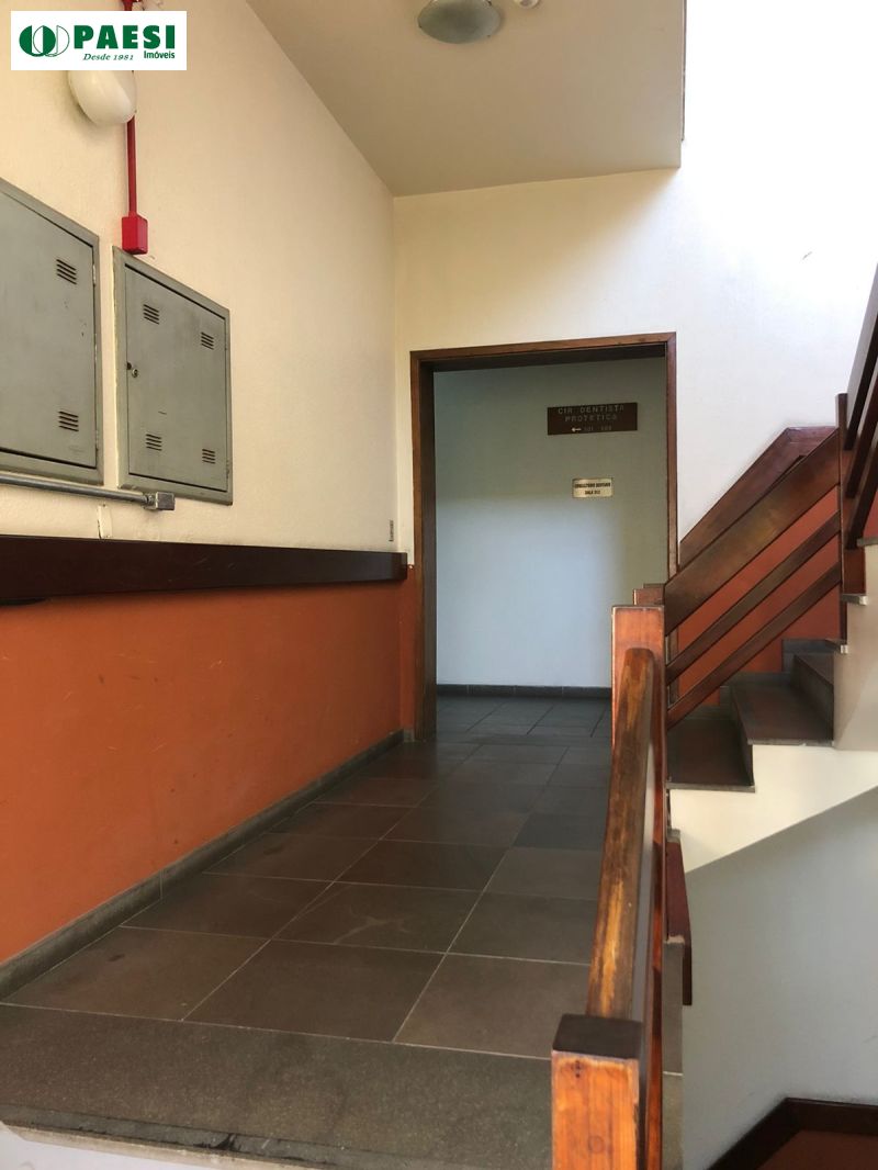 Conjunto com 1 banheiro e 22m² para alugar no bairro Alto Petropolis, Porto Alegre