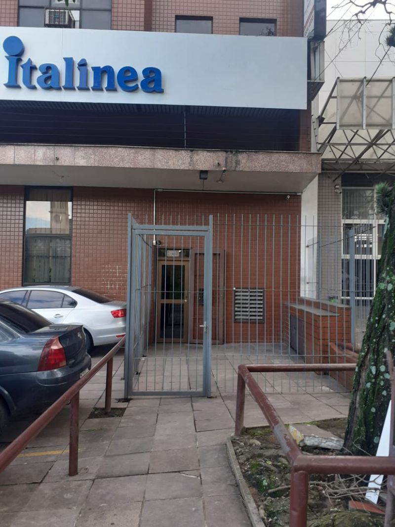Conjunto com 28m² para alugar no bairro Alto Petropolis, Porto Alegre