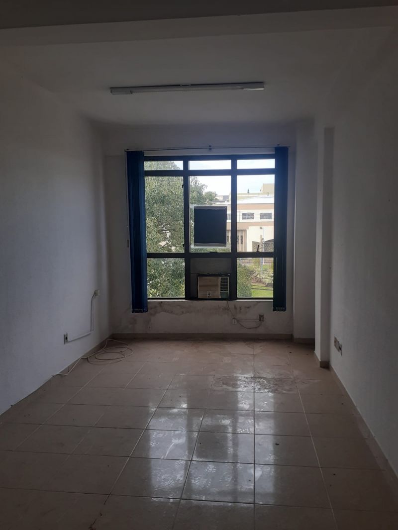 Conjunto com 28m² para alugar no bairro Alto Petropolis, Porto Alegre