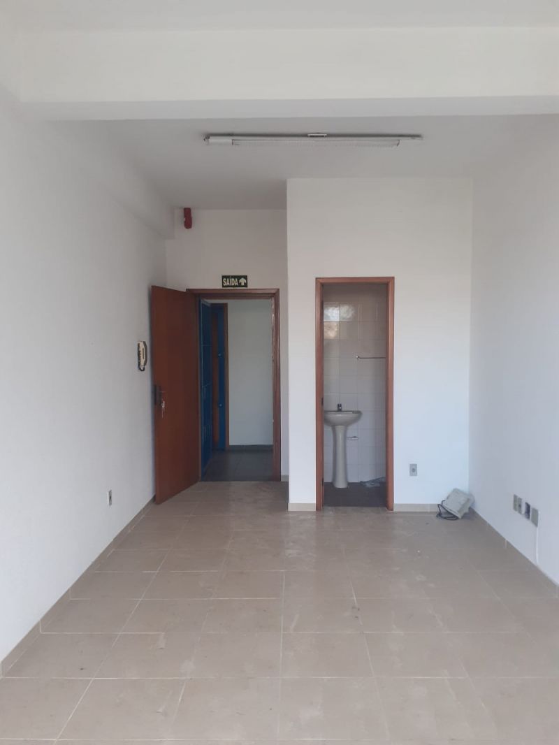 Conjunto com 28m² para alugar no bairro Alto Petropolis, Porto Alegre