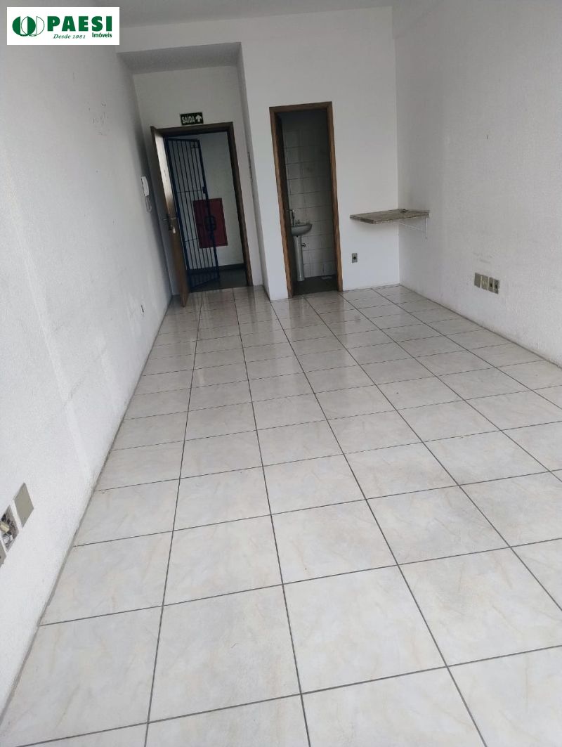 Conjunto com 35m² para alugar no bairro Alto Petropolis, Porto Alegre