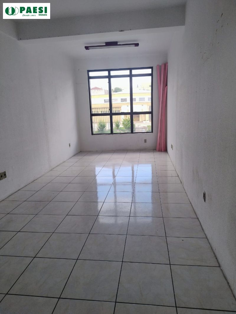 Conjunto com 35m² para alugar no bairro Alto Petropolis, Porto Alegre