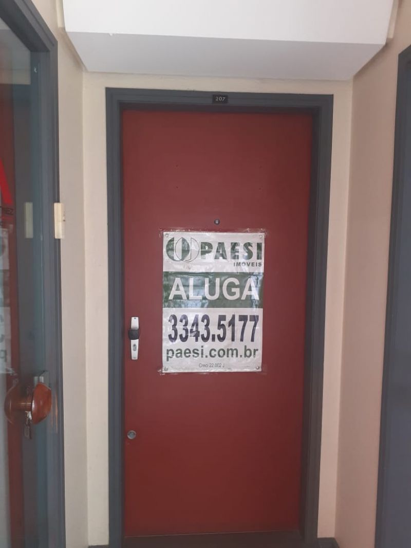Conjunto com 44m² para alugar no bairro Floresta, Porto Alegre