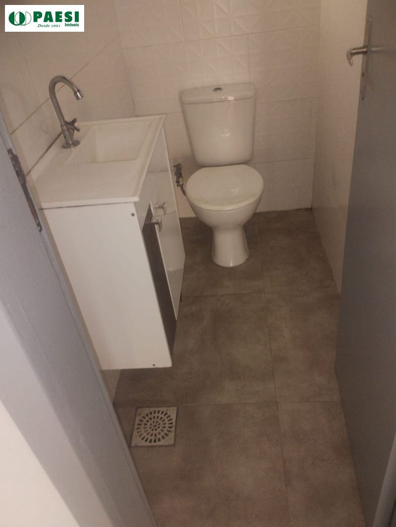 Loja com 1 banheiro e 40m² para alugar no bairro Sao Joao, Porto Alegre