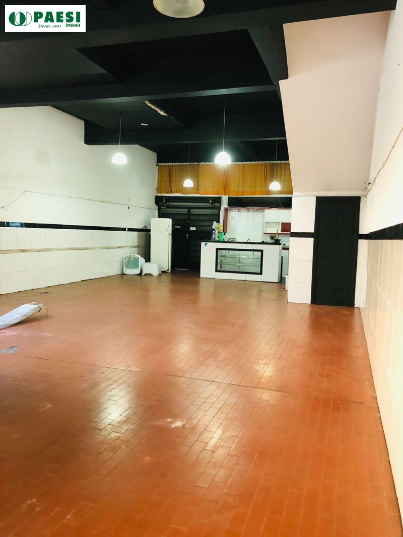 Loja com 2 banheiros e 50m² para alugar no bairro Humaita, Porto Alegre
