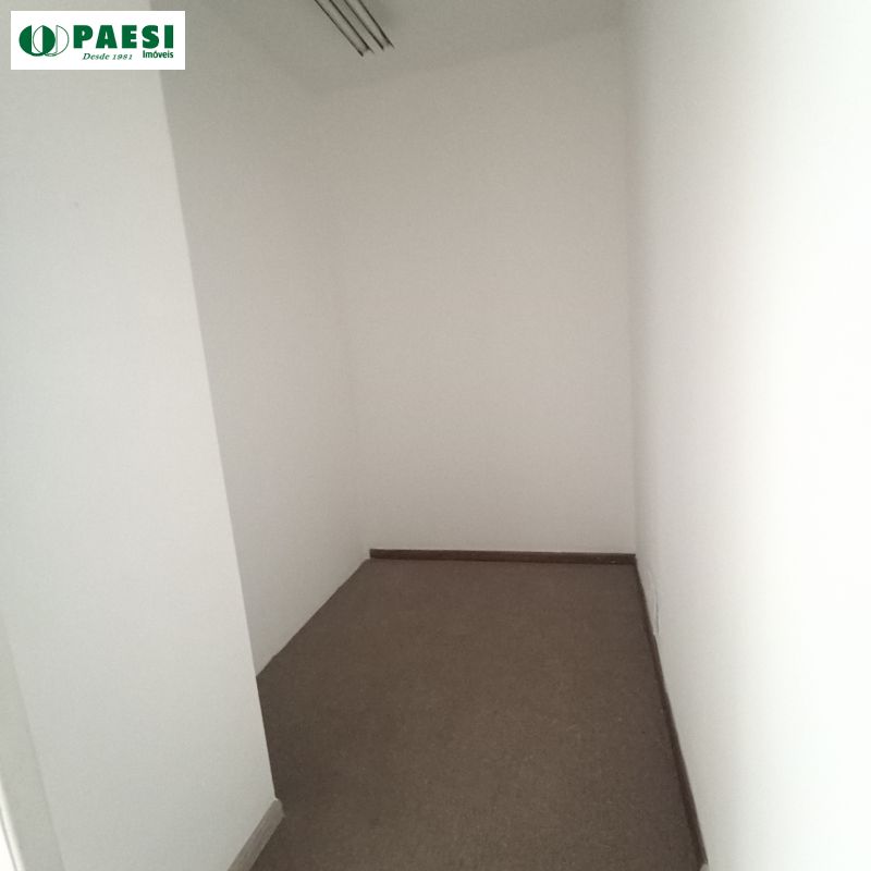 Conjunto com 1 banheiro e 40m² para alugar no bairro Moinhos de Vento, Porto Alegre
