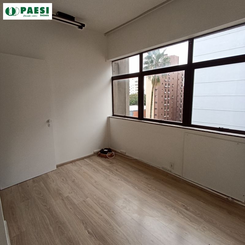 Conjunto com 1 banheiro e 40m² para alugar no bairro Moinhos de Vento, Porto Alegre
