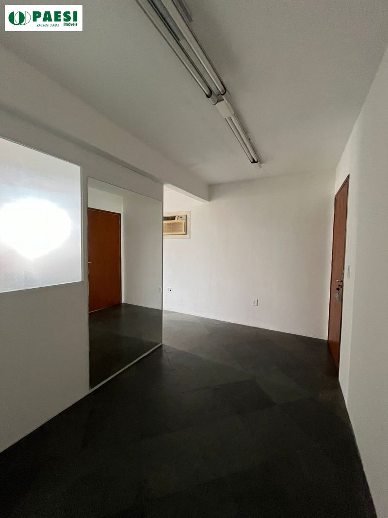Conjunto com 1 banheiro e 30m² para alugar no bairro Chacara das Pedras, Porto Alegre