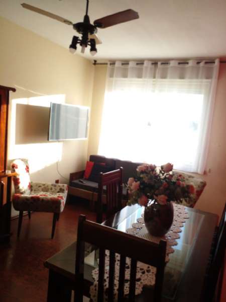 Apartamento com 2 quartos, 1 banheiro e 60m² à venda no bairro Jardim do Salso, Porto Alegre