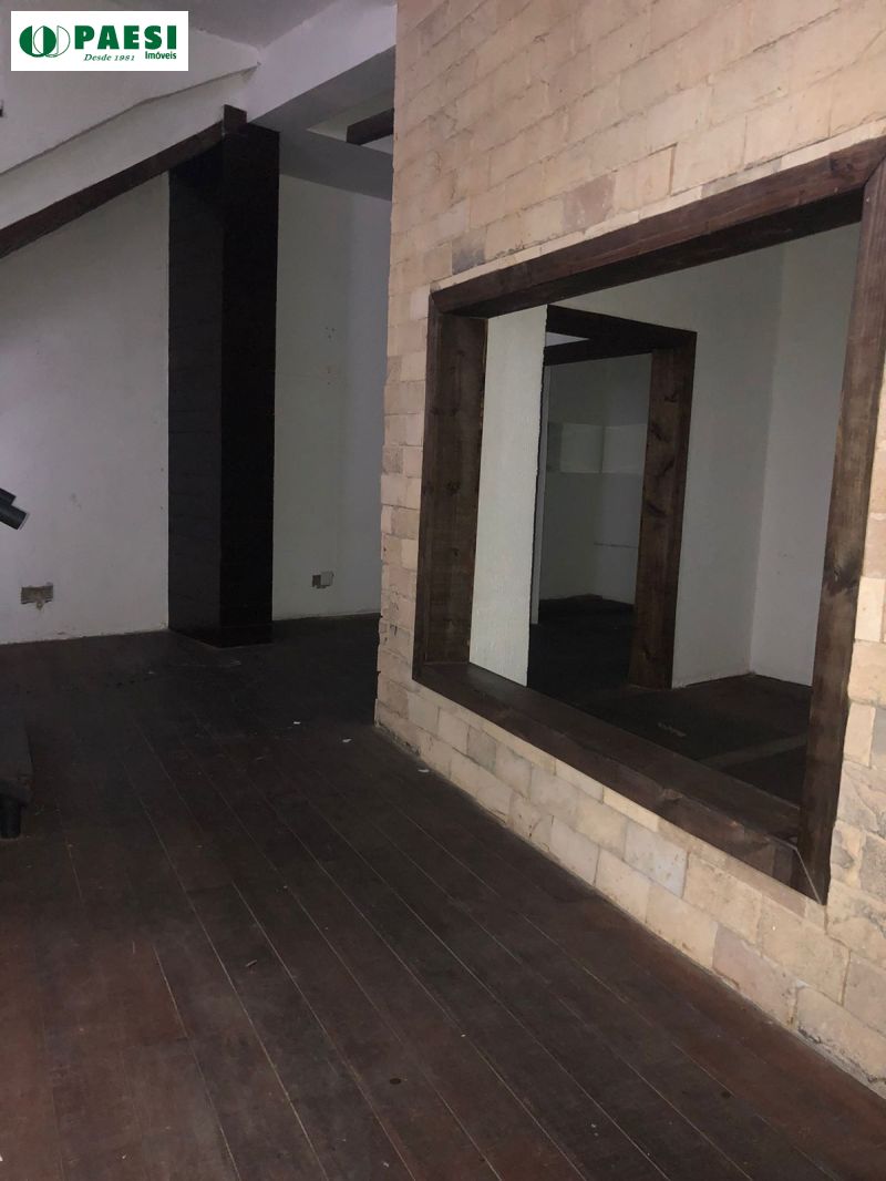 Prédio com 3 banheiros e 700m² para alugar no bairro Sao Joao, Porto Alegre
