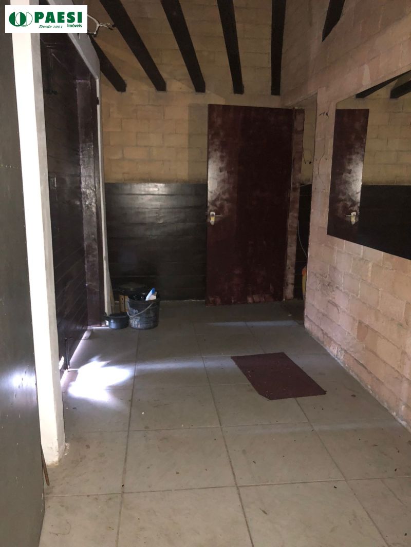 Prédio com 3 banheiros e 700m² para alugar no bairro Sao Joao, Porto Alegre