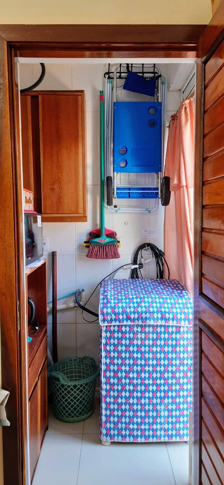 Sobrado com 3 quartos, 2 banheiros e 80m² à venda no bairro Centro, Tramandai