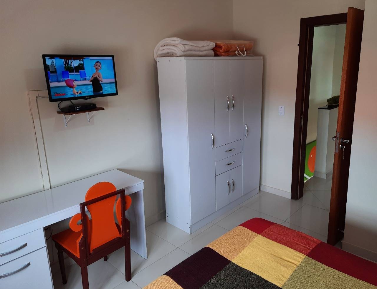 Sobrado com 3 quartos, 2 banheiros e 80m² à venda no bairro Centro, Tramandai