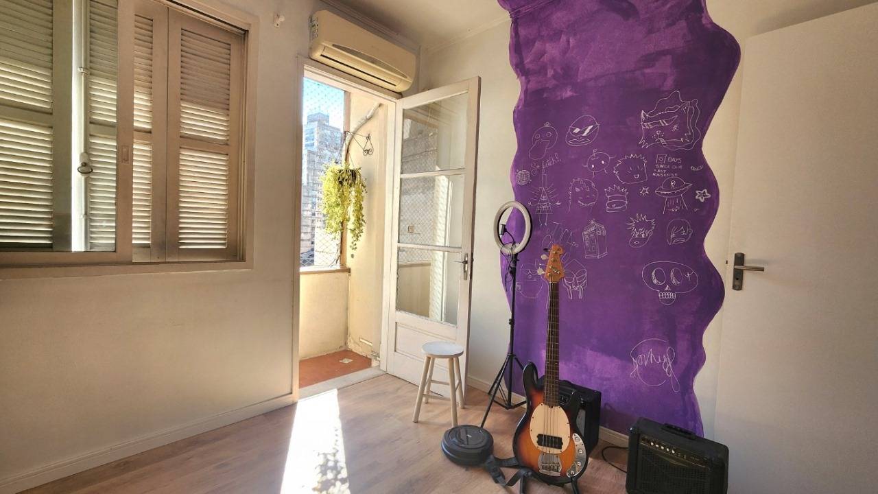 Apartamento com 2 quartos, 1 banheiro e 69m² à venda no bairro Centro Historico, Porto Alegre