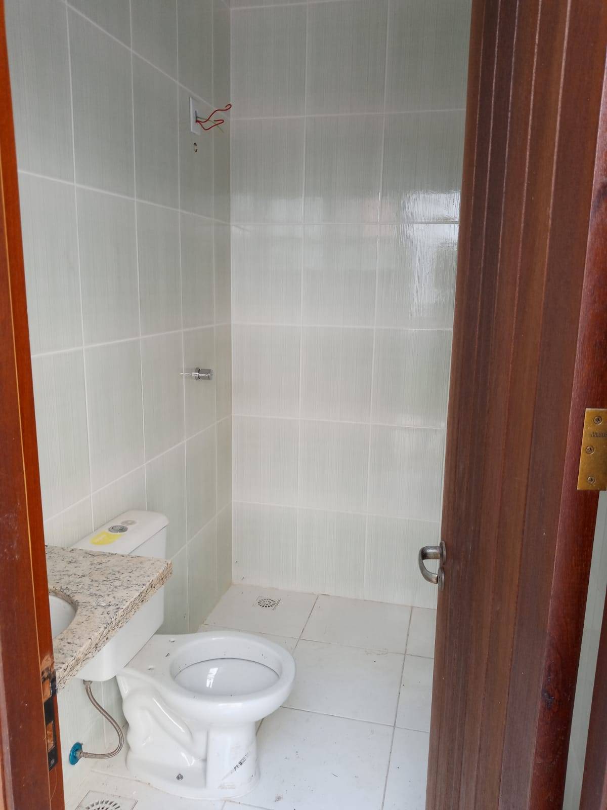 Sobrado com 3 quartos, 2 banheiros e 318m² à venda no bairro Jardim Planalto, Porto Alegre
