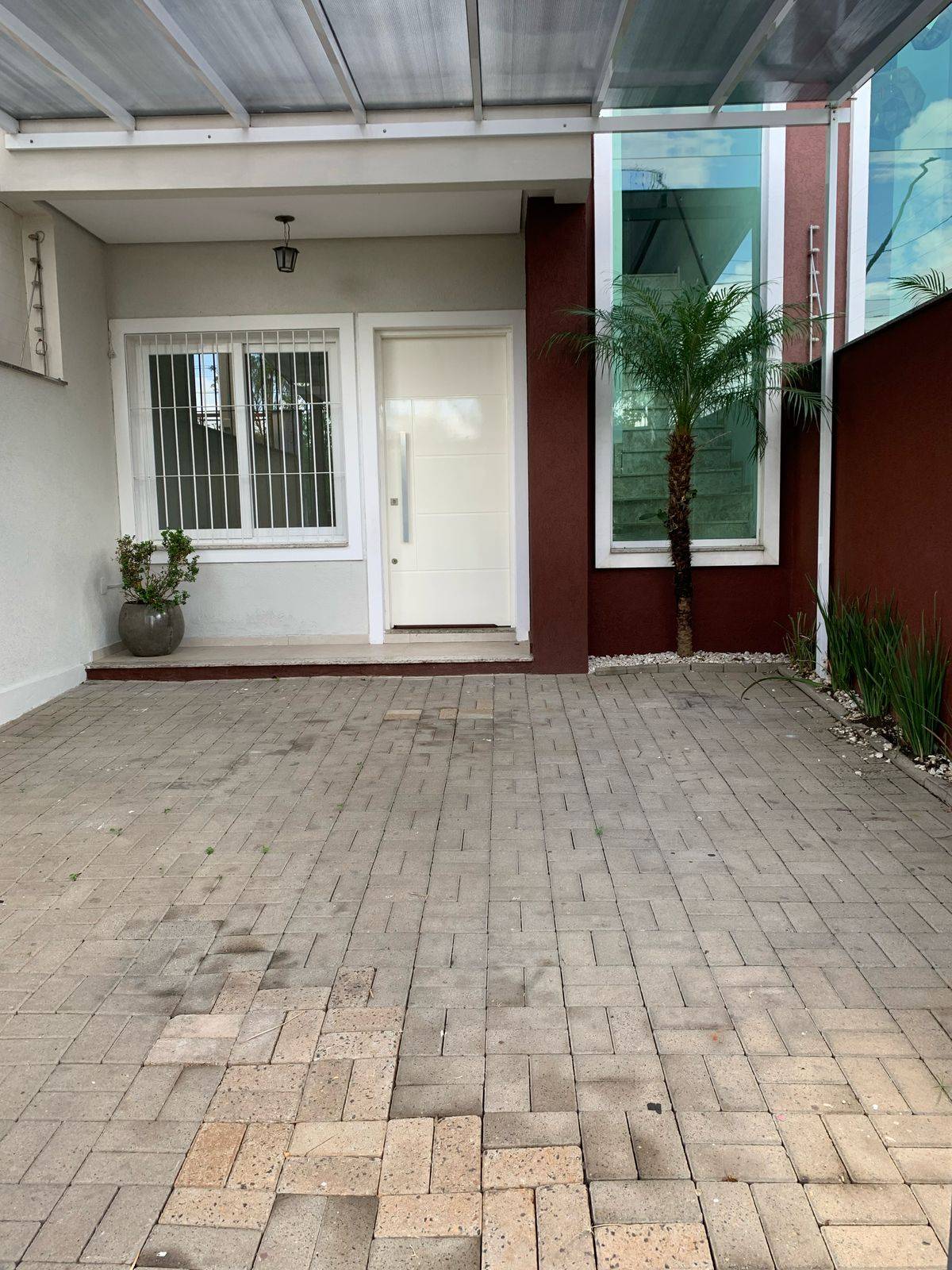Sobrado com 3 quartos, 3 banheiros e 120m² à venda no bairro Estancia Velha, Canoas