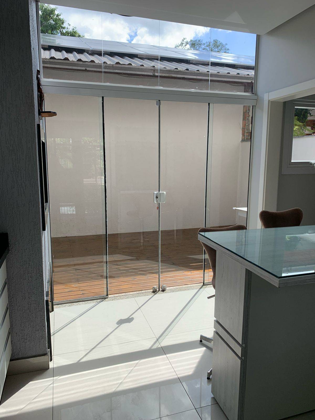 Sobrado com 3 quartos, 3 banheiros e 120m² à venda no bairro Estancia Velha, Canoas