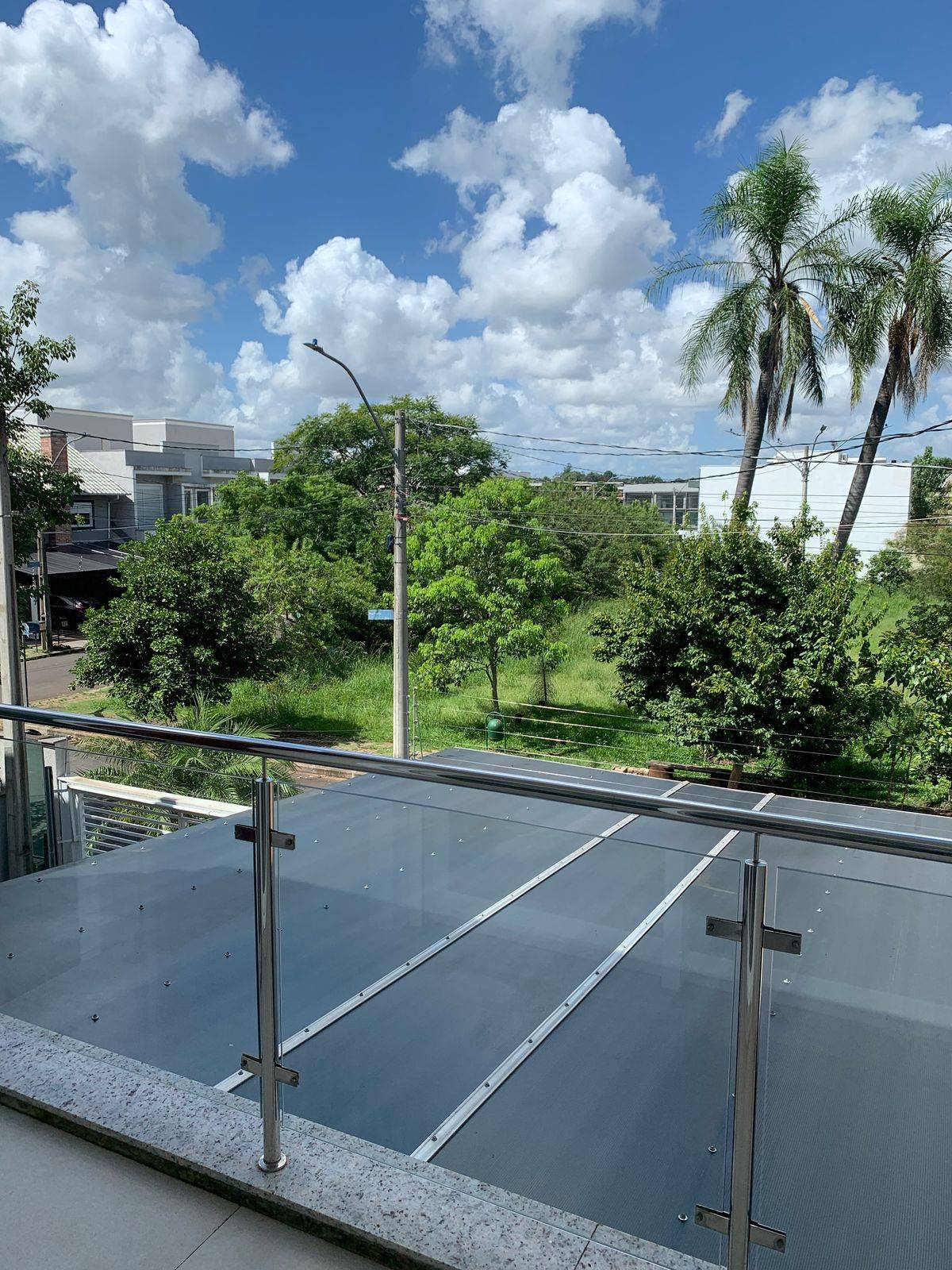 Sobrado com 3 quartos, 3 banheiros e 120m² à venda no bairro Estancia Velha, Canoas