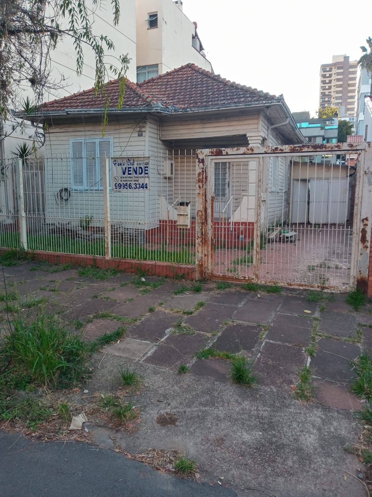 Terreno com 330m² à venda no bairro Higienopolis, Porto Alegre
