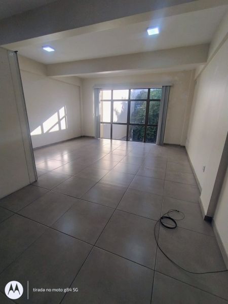 Conjunto Comercial/Sala com 1 quarto, 1 banheiro e 50m² à venda no bairro Centro, Porto Alegre