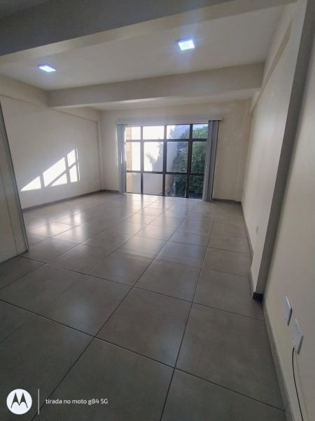 Conjunto Comercial/Sala com 1 quarto, 1 banheiro e 50m² à venda no bairro Centro, Porto Alegre