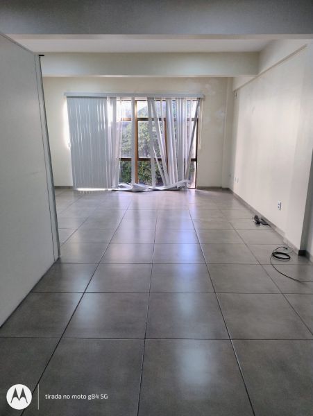 Conjunto Comercial/Sala com 1 quarto, 1 banheiro e 50m² à venda no bairro Centro, Porto Alegre