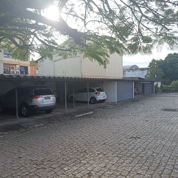 Apartamento com 2 quartos, 2 banheiros e 80m² à venda no bairro Sao Joao, Porto Alegre