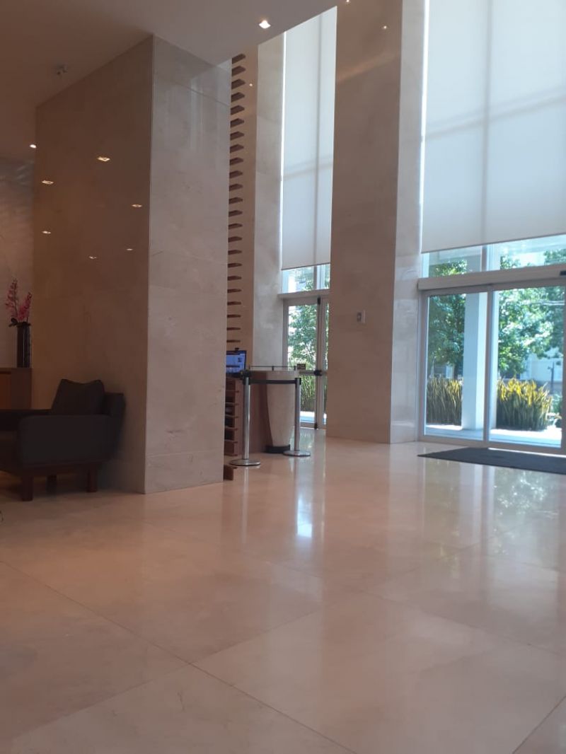 Conjunto com 1 banheiro e 20m² para alugar no bairro Santana, Porto Alegre