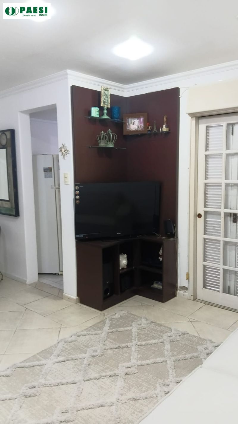 Apto com 2 quartos, 1 banheiro e 60m² para alugar no bairro Floresta, Porto Alegre