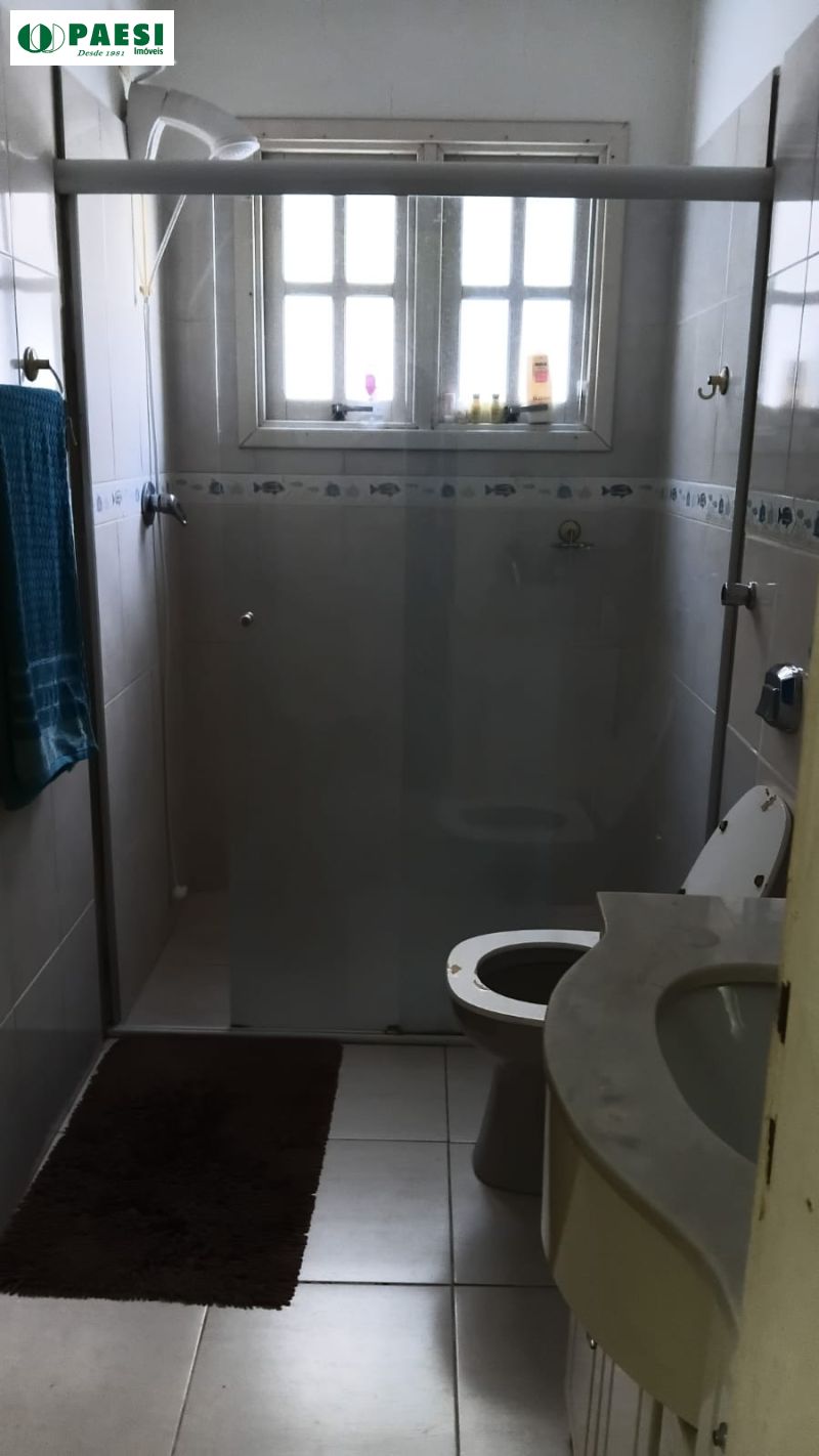 Apto com 2 quartos, 1 banheiro e 60m² para alugar no bairro Floresta, Porto Alegre