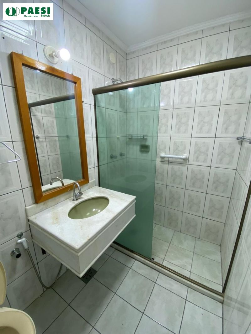 Apto com 3 quartos, 1 banheiro e 66m² para alugar no bairro Floresta