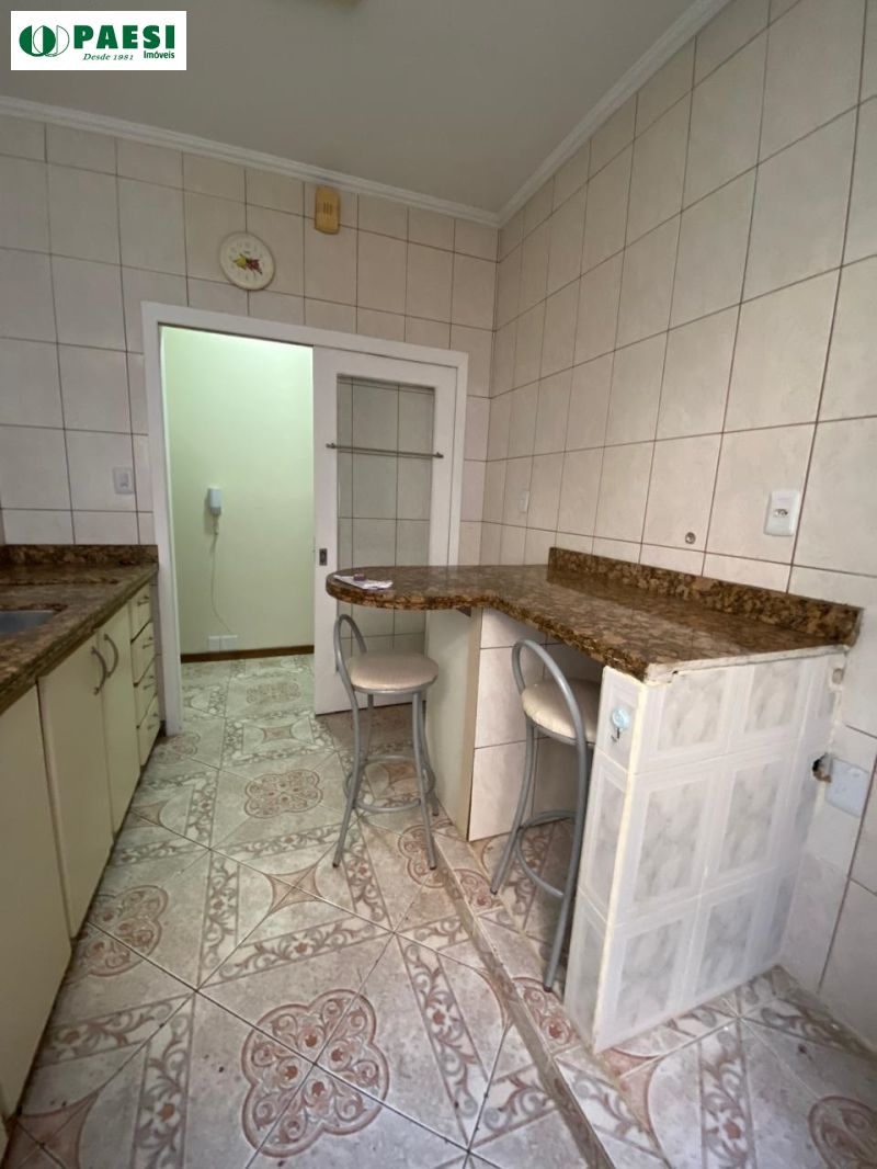 Apto com 3 quartos, 1 banheiro e 66m² para alugar no bairro Floresta