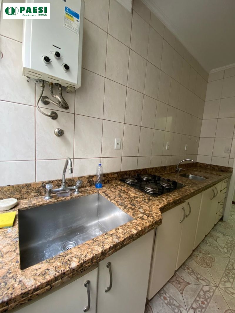 Apto com 3 quartos, 1 banheiro e 66m² para alugar no bairro Floresta