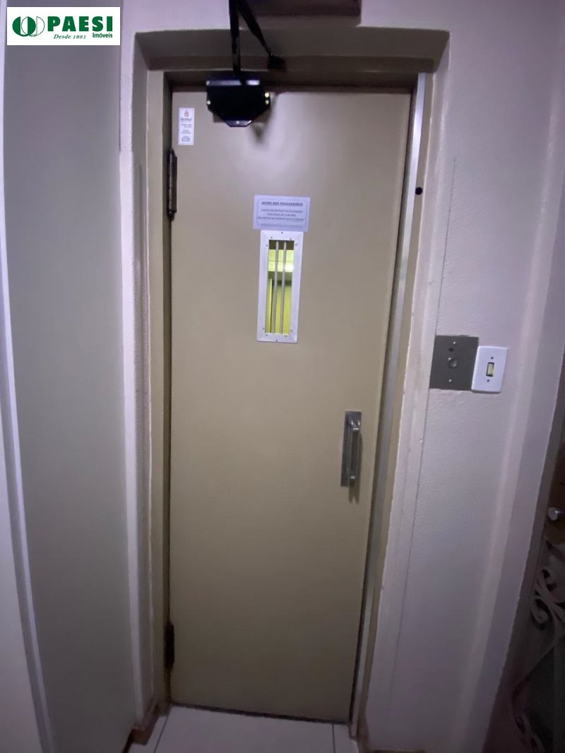Apto com 3 quartos, 1 banheiro e 66m² para alugar no bairro Floresta