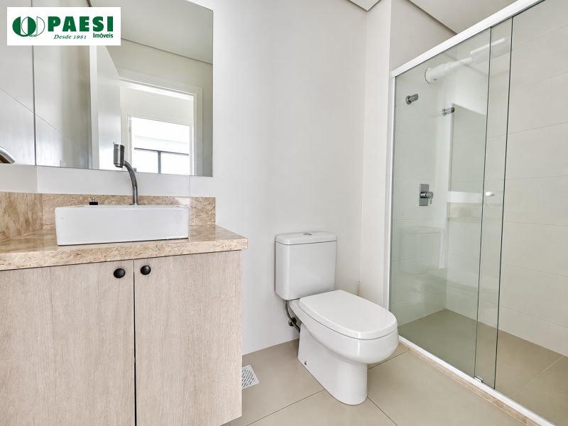 Apto com 2 quartos, 2 banheiros e 79m² para alugar no bairro Centro, Torres