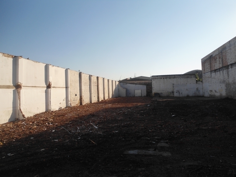 Terreno com 800m² para alugar no bairro Navegantes, Porto Alegre