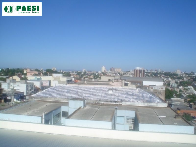 Conjunto com 1 banheiro e 30m² para alugar no bairro Alto Petropolis, Porto Alegre