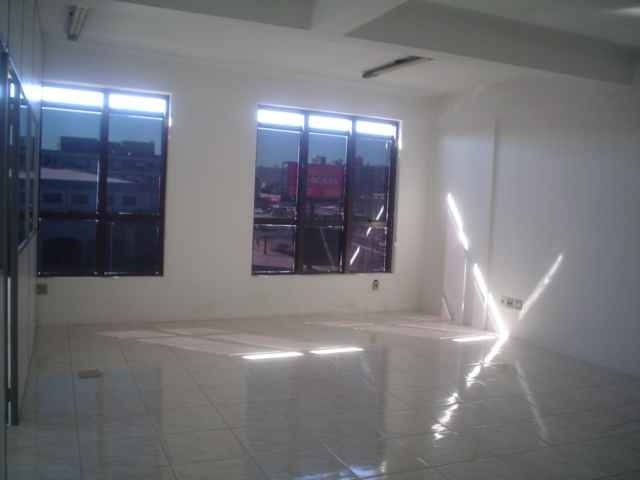 Conjunto com 70m² para alugar no bairro Alto Petropolis, Porto Alegre
