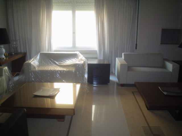 Apto com 3 quartos e 231m² para alugar no bairro Moinhos de Vento, Porto Alegre