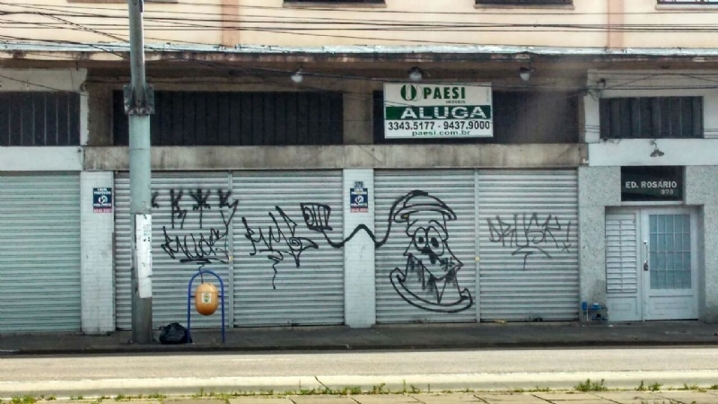 Loja com 1 banheiro e 275m² para alugar no bairro Sao Joao, Porto Alegre