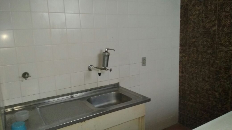 Loja com 1 banheiro e 275m² para alugar no bairro Sao Joao, Porto Alegre