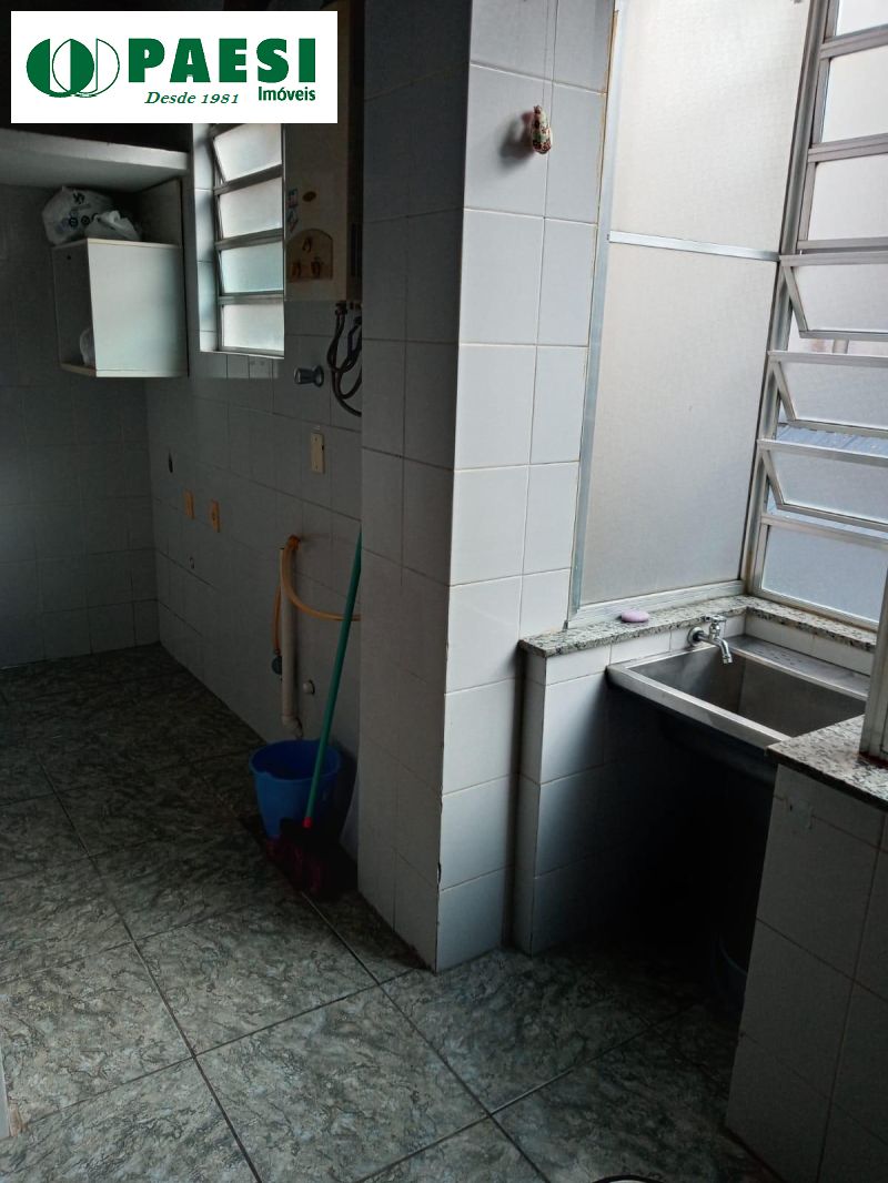 Apto com 3 quartos, 1 banheiro e 75m² à venda no bairro Centro, Porto Alegre