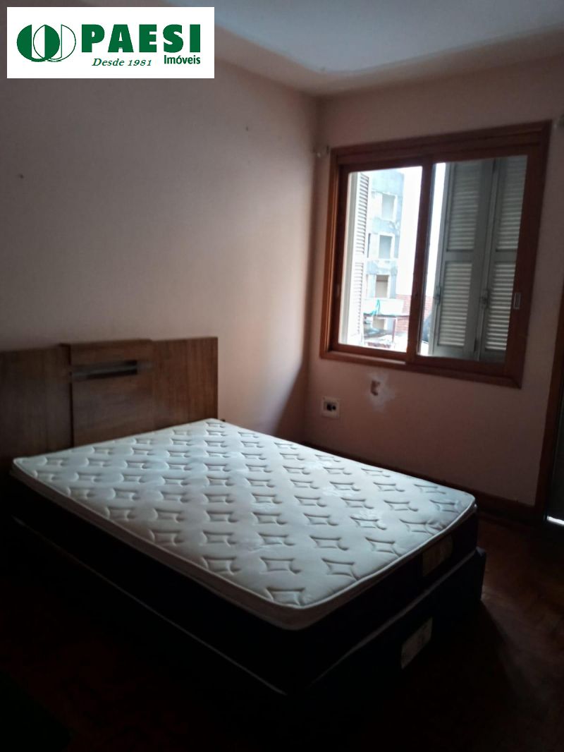 Apto com 3 quartos, 1 banheiro e 75m² à venda no bairro Centro, Porto Alegre