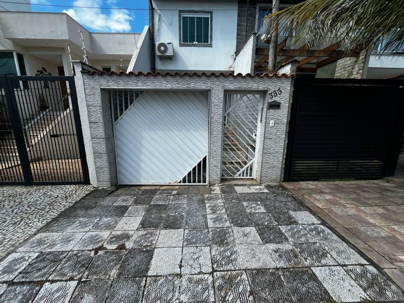 CASA no bairro JARDIM AMÁLIA em VOLTA REDONDA