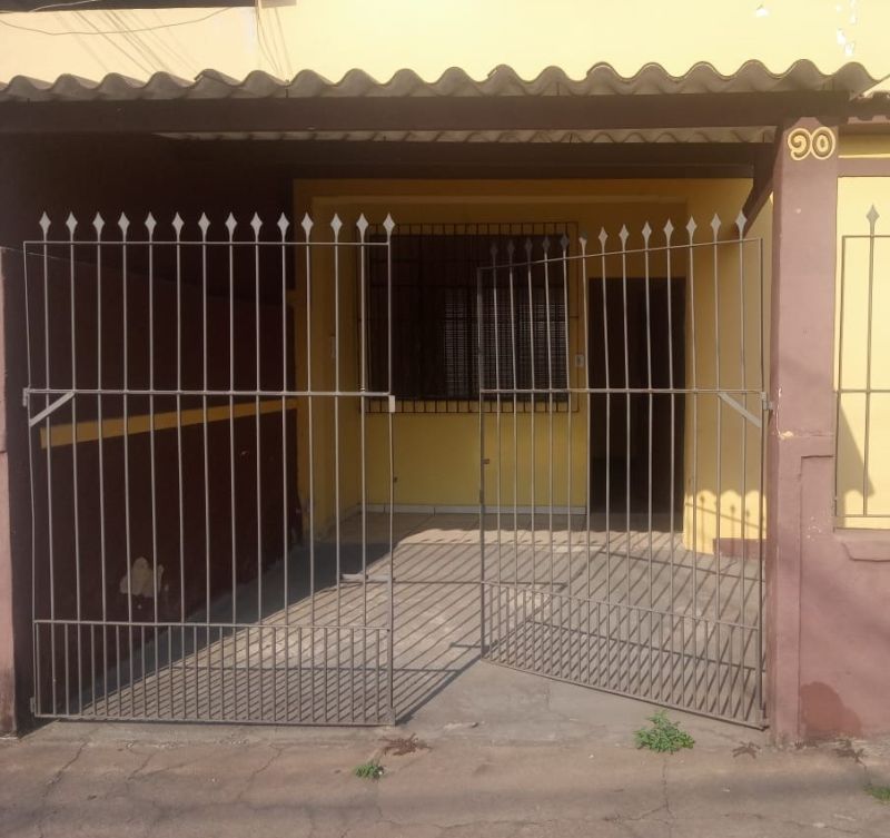 CASA 3 Quartos no bairro EUCALIPTAL em VOLTA REDONDA