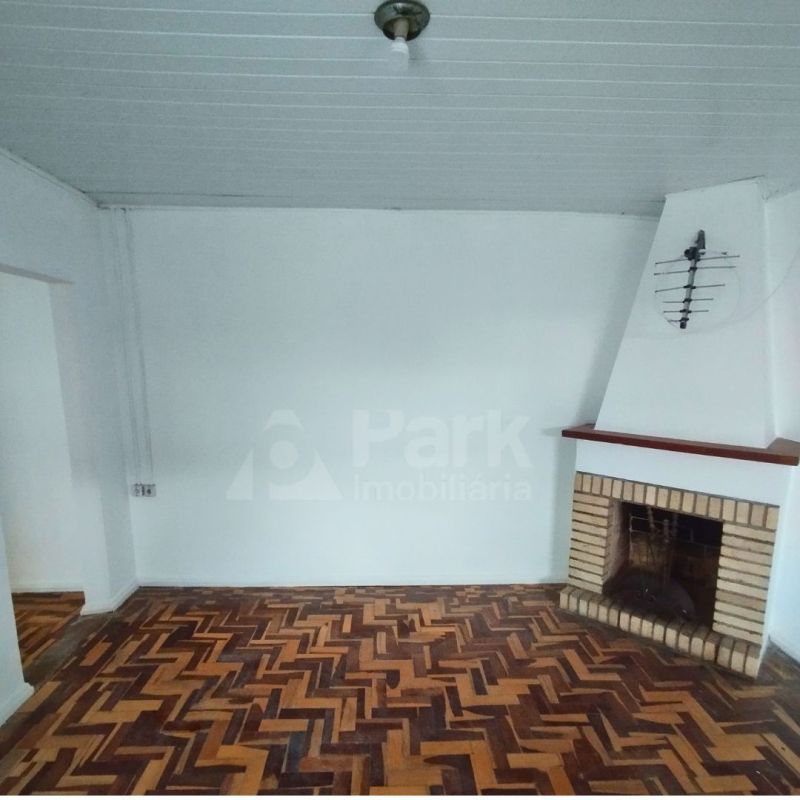Casa 3 Dorm no bairro Santo Antonio em Porto Alegre