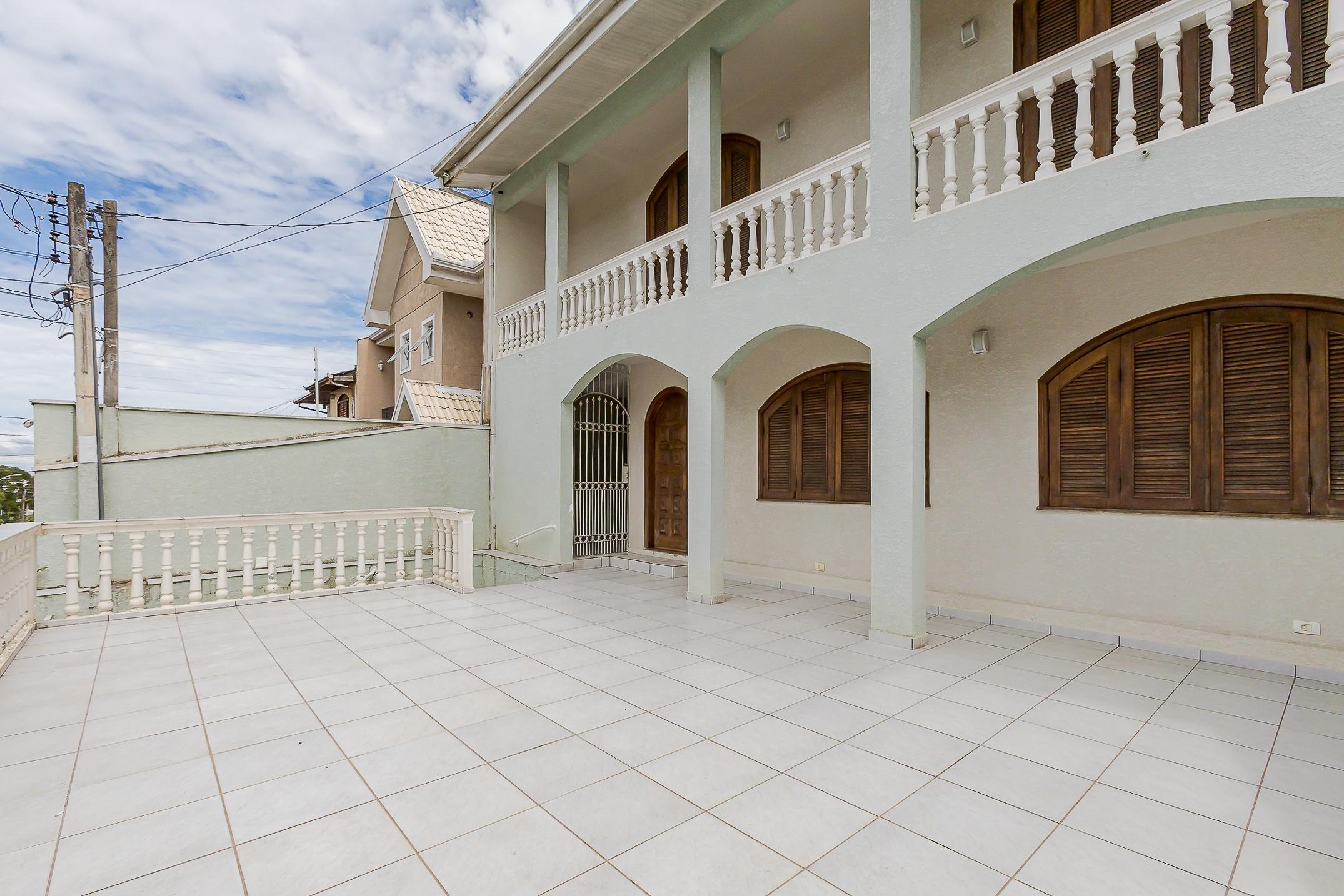 CASA em CURITIBA - PR, no bairro VILA IZABEL - Referência 28-AL0F