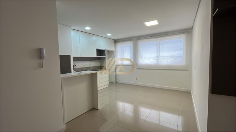 Apartamento em NAVEGANTES - SC, no bairro CENTRO - Referência 41-AL0F