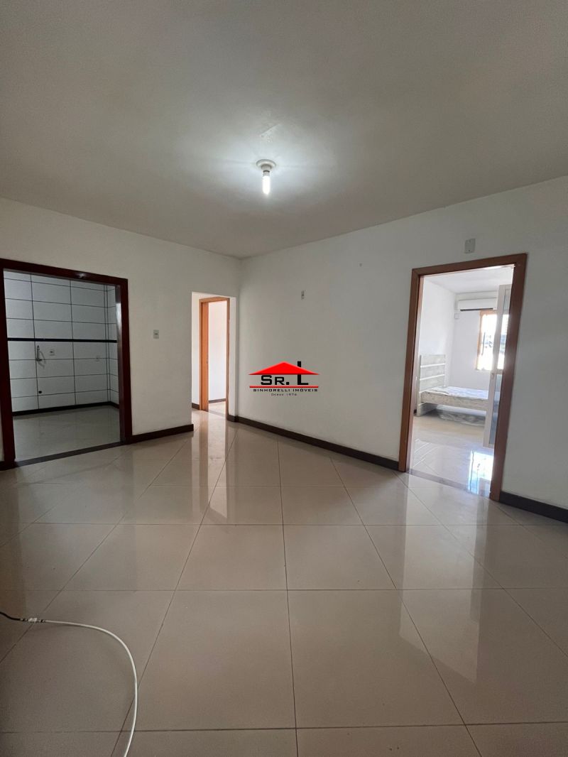 Apto 3 Su&iacute;tes no bairro SARANDI em PORTO ALEGRE