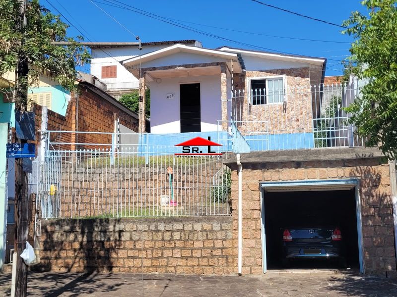 Casa 3 Quartos no bairro PARQUE SANTA FÉ em PORTO ALEGRE